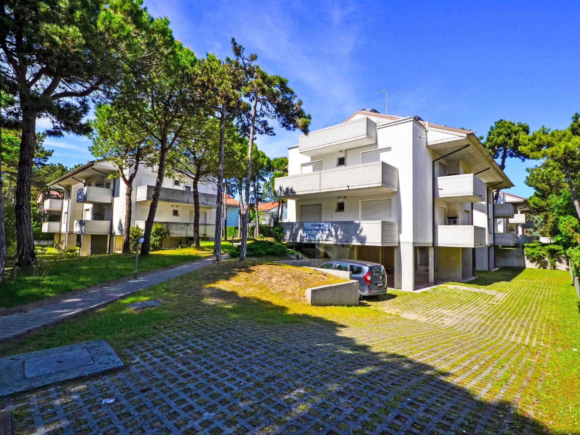 Apartment Parco Hemingway-3 By Interhome Lignano Sabbiadoro Extérieur photo